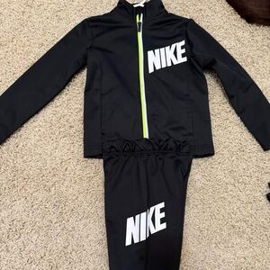 Nike set